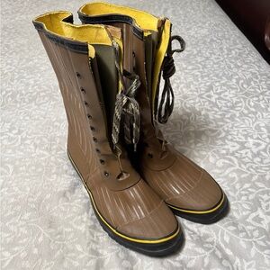 Weather Spirits Insulated Waterproof Boots